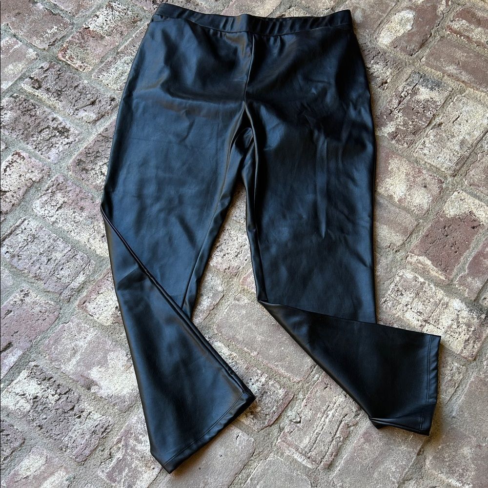 Susan Graver Black Faux Leather Pull On Vegan Leather Pants Women’s Large